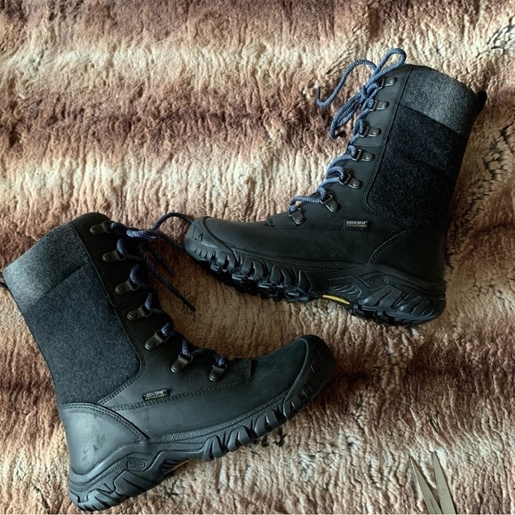 Keen Greta Tall Winter Hiking Boots - Picture 3 of 11